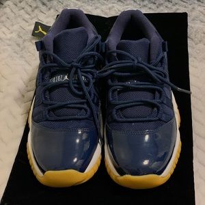 Jordan 11 Retro low midnight navy